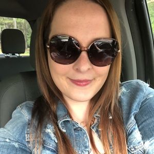 Meet your Posher, Summer